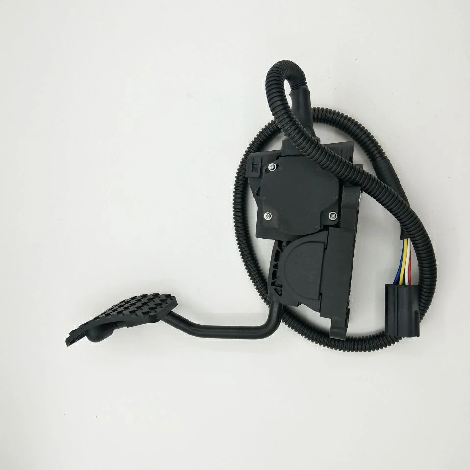 DZ93189570083(四孔)德龙F3000电子油门踏板总成,