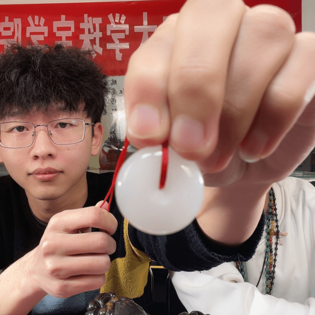【闪购商品】石英质玉吊坠(赠链)未镶嵌
