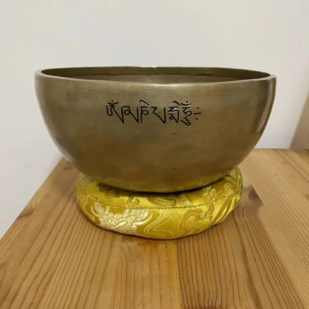 尼泊尔手工制作陶瓷卡萨颂钵