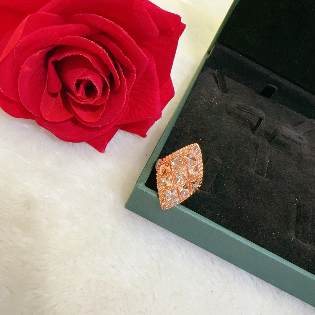 铜合金戒指 parilar新款玫瑰金色菱形时尚百搭戒指635