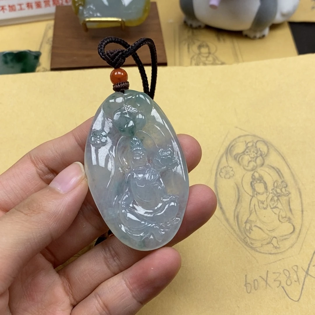 翡翠颈饰未镶嵌随**逛缅甸缅甸翡翠001