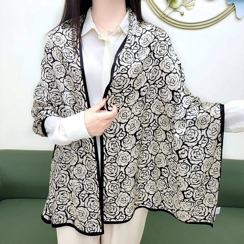 上海故事真丝围巾女春秋款妈妈丝巾礼物2023新款桑蚕丝礼盒长披肩
