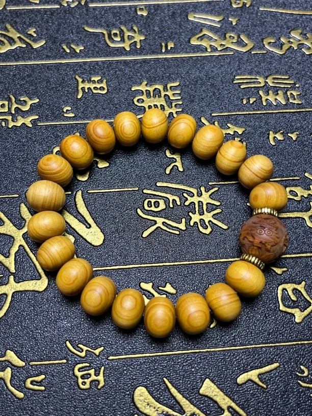 崖柏陈化料9×11算盘珠