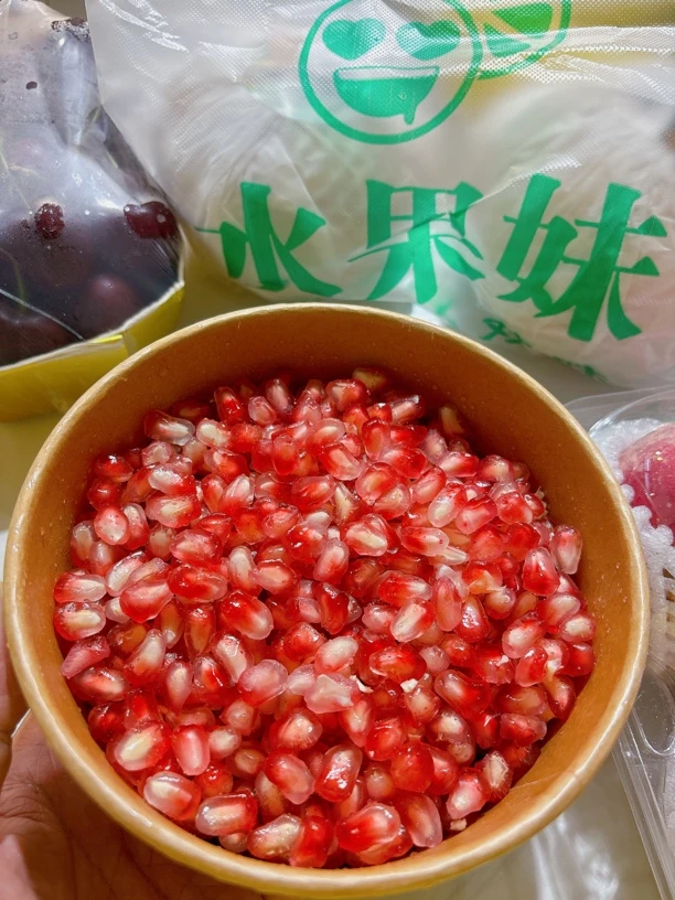 现剥软籽石榴 剥籽