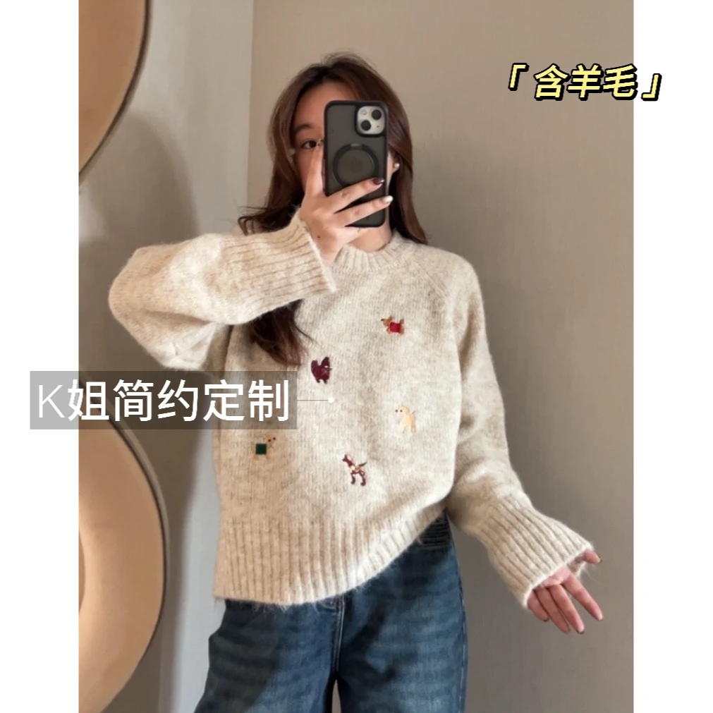 GTNER“KK定制” 秋冬女款宽松百搭慵懒风刺绣圆领套头毛衣D1565