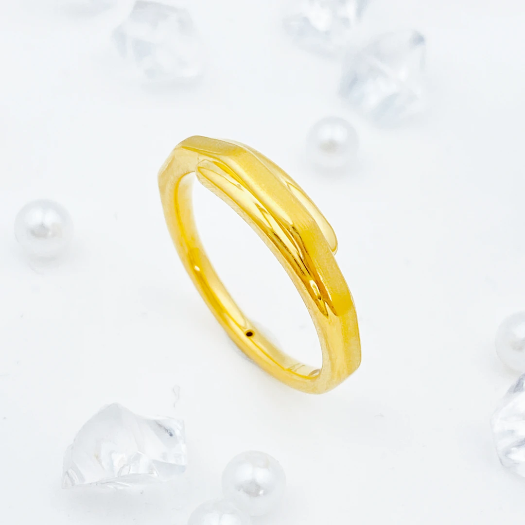 【国潮】足金999 爱转角戒指1.51 18圈口