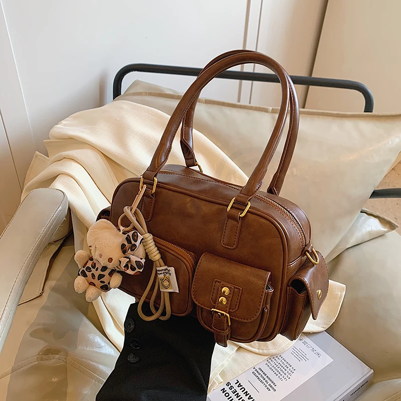 百搭2024秋季新款多口袋保龄球包包托特包个性手提单肩时尚大包