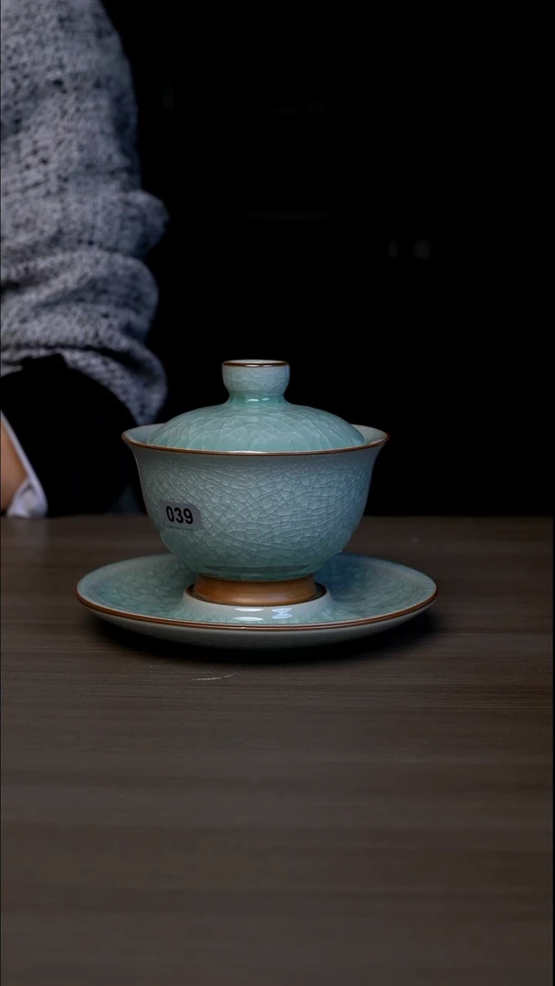 【闪购商品】杯039号豆绿冰片盖碗孤品裸发