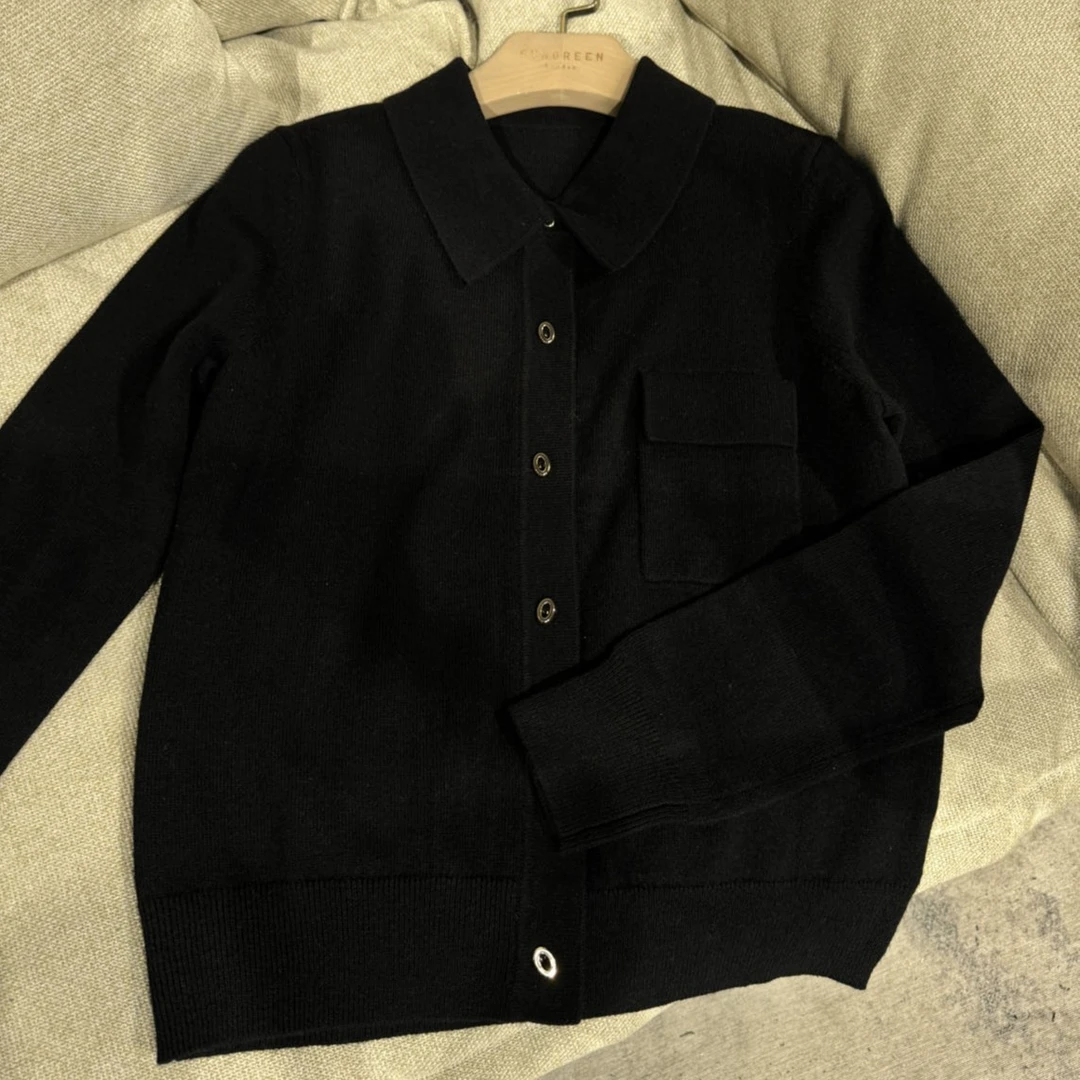 【诗菡服饰】2023秋冬新款宽松时尚百搭单排扣针织衫女士上衣  6867