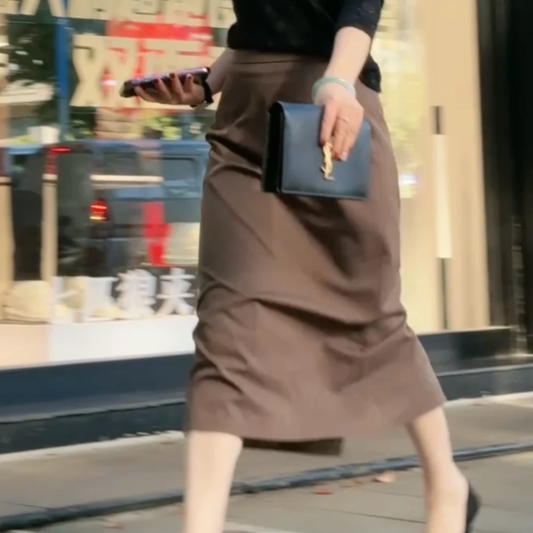 【诗菡服饰】2023秋冬新款时尚气质中腰纯色中长款半身裙   Q013