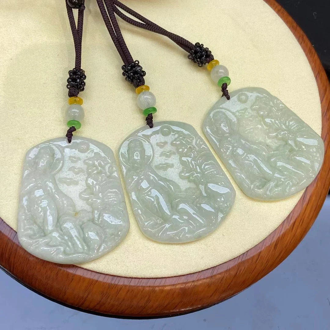 12621天然A货翡翠【颈饰】多样性发一个