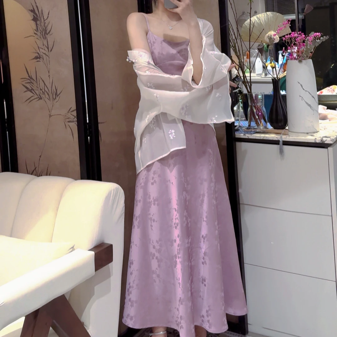 【古古】04.23新品 缎面刺绣自带光泽感的显白显瘦夏季连衣裙G24158