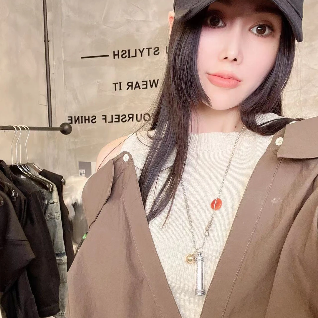 咖色   露肩上衣