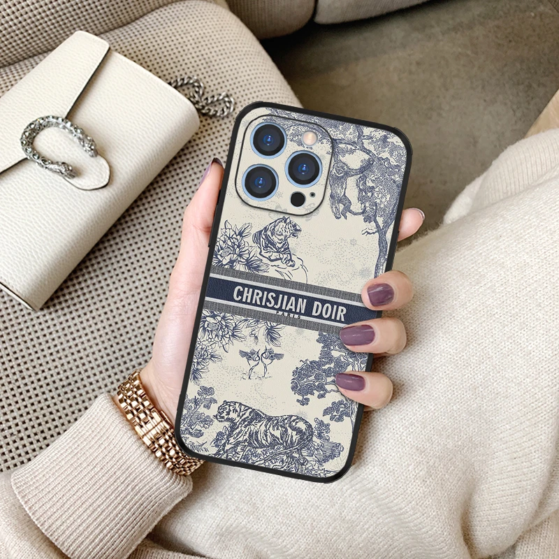 适用苹果16pro潮牌手机壳全包iphone15高档女款17promax超薄17pro