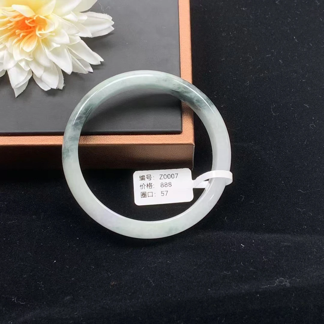 Z0007 圈口57 缅翡手镯