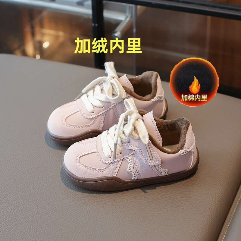 2024秋冬季新款时尚宝宝德训鞋女童加绒百搭运动鞋宝宝防滑板鞋棉