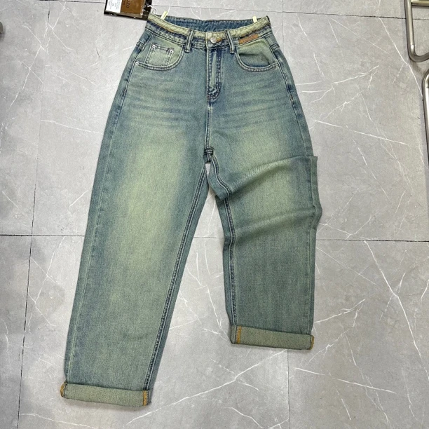 春夏季新款水洗浅色牛仔男友裤 5576#