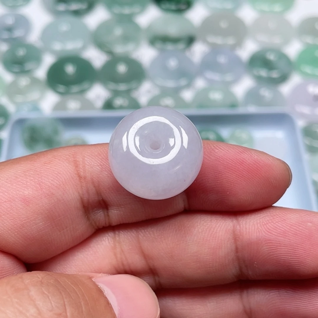 【闪购商品】翡翠颈饰未镶嵌一**y