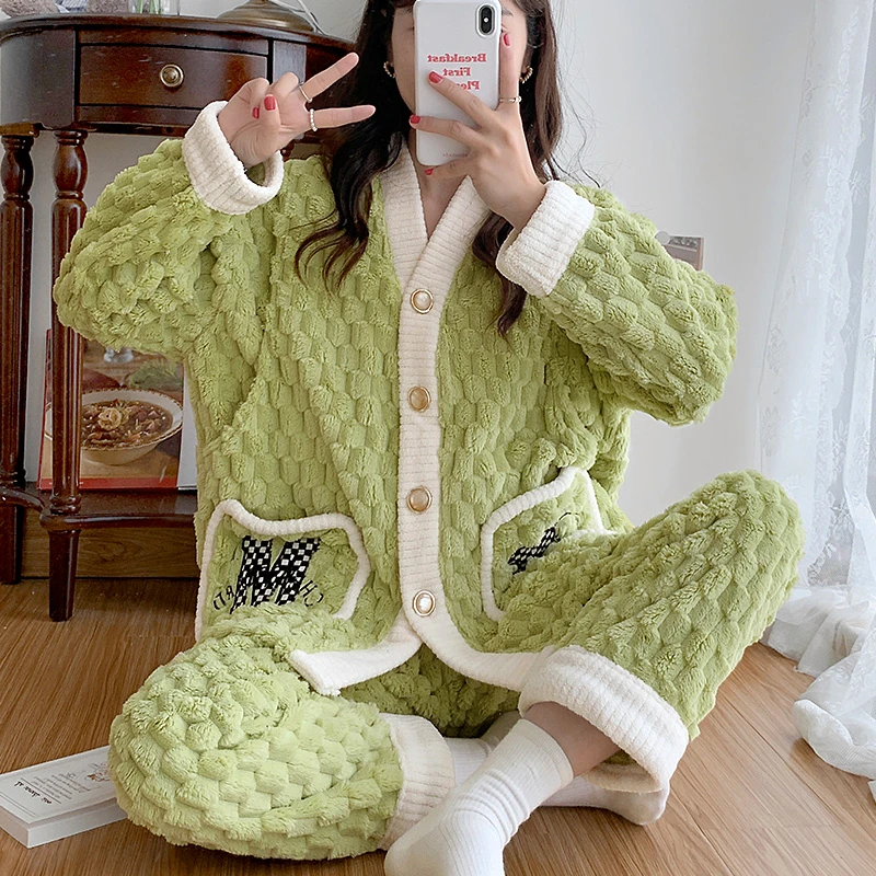 珊瑚绒月子服秋冬季产后加厚喂奶哺乳孕妇睡衣春秋产妇孕期家居服
