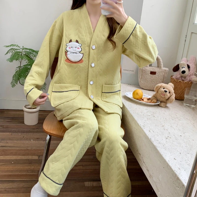空气棉月子服秋冬款产后保暖加厚喂奶哺乳孕妇睡衣孕晚期春秋冬季