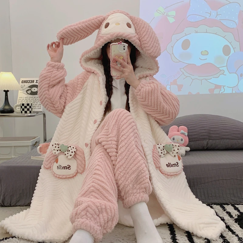 月子服三件套珊瑚绒哺乳睡衣秋冬款产后冬季加厚加绒孕妇睡袍连帽