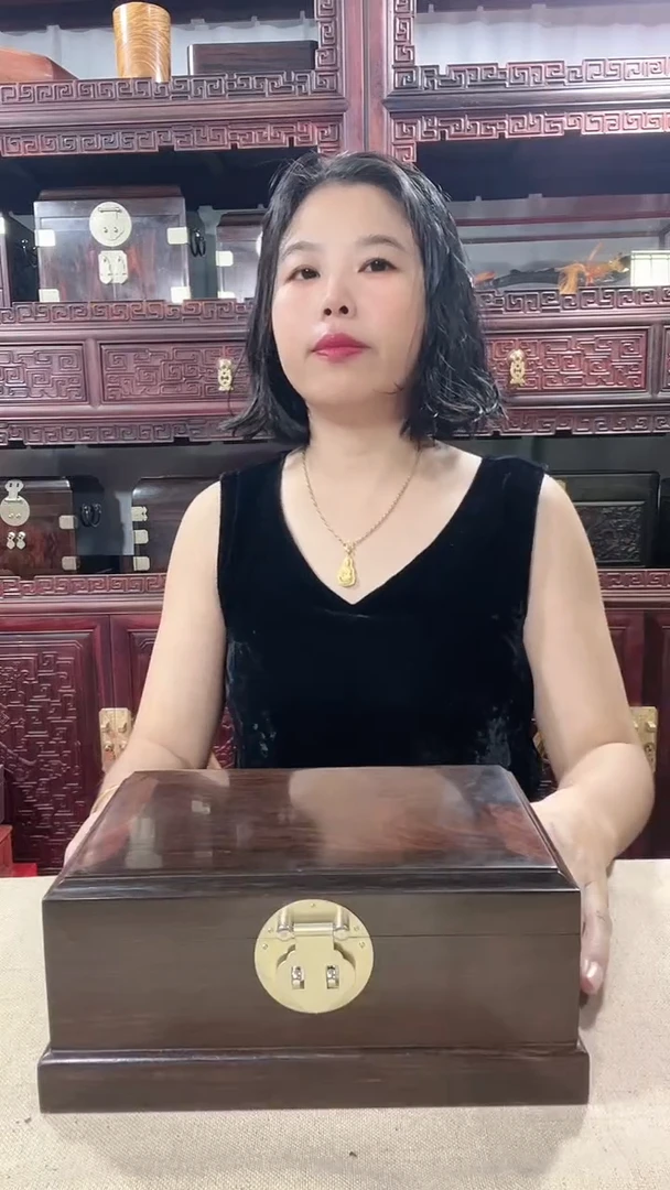【闪购商品】红酸枝木类端景台大红酸枝全独板首饰盒