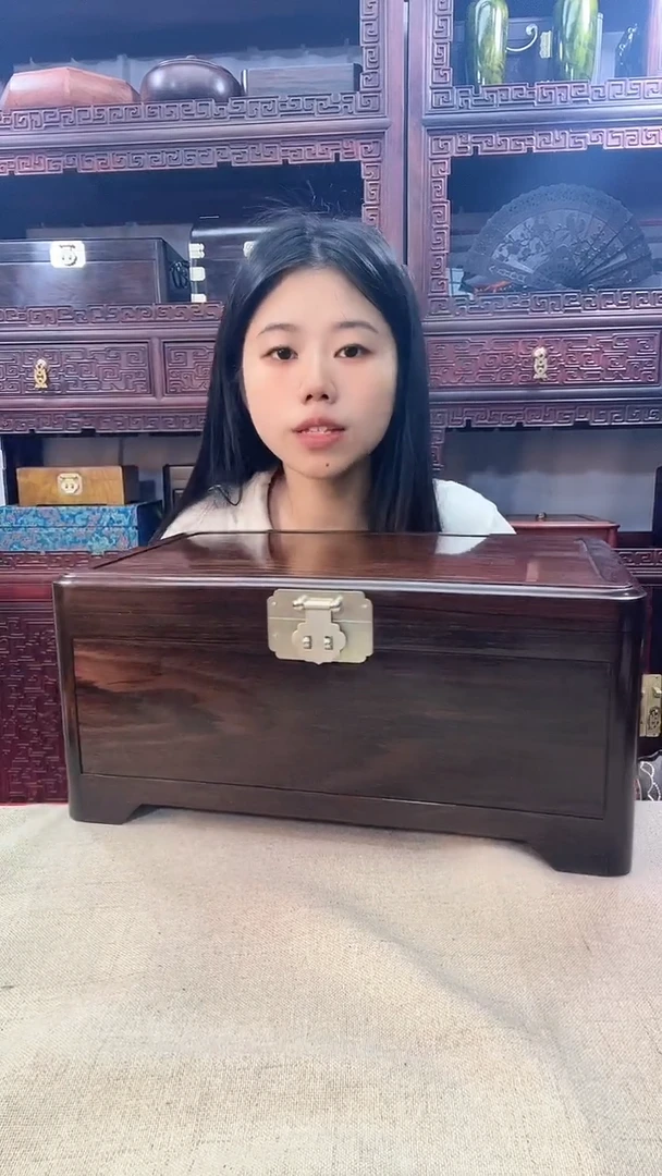【闪购商品】红酸枝木类端景台大红酸枝彩礼箱全独板