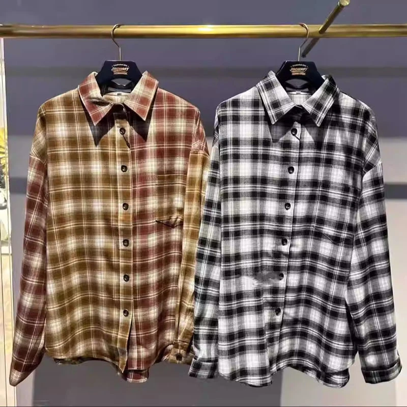 2024秋季新品日系M家街头风涂鸦字母刺绣情侣款翻领格纹衬衫女