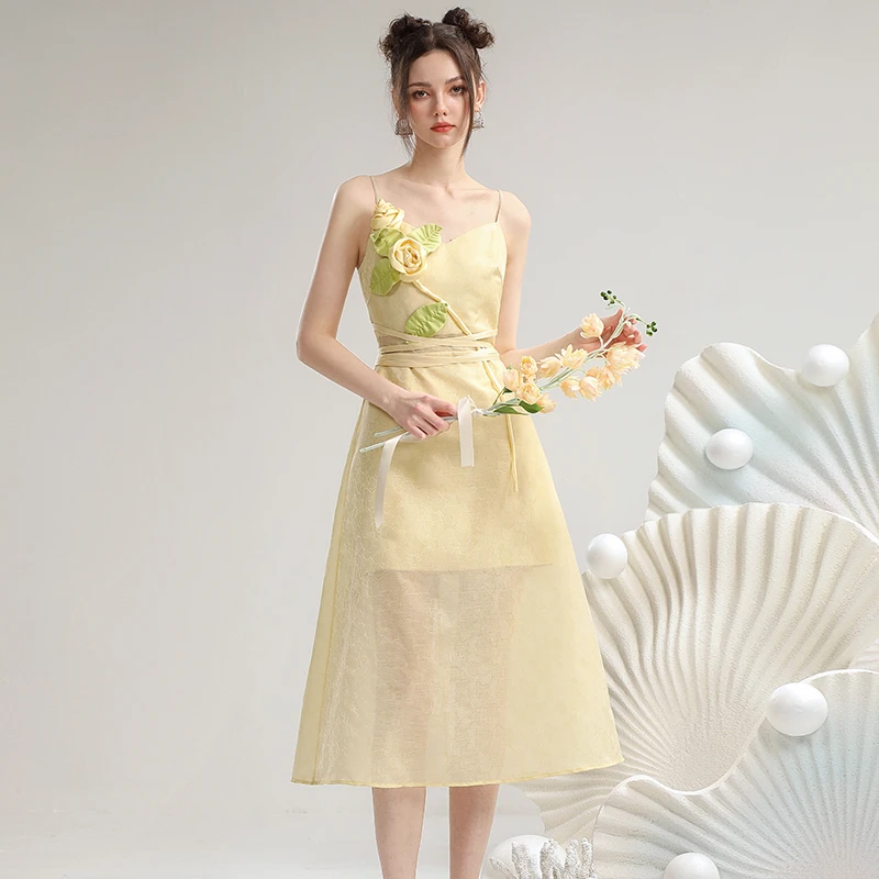 茬客清新浪漫风连衣裙夏季立体花朵减龄黄色长款吊带裙子CM610110