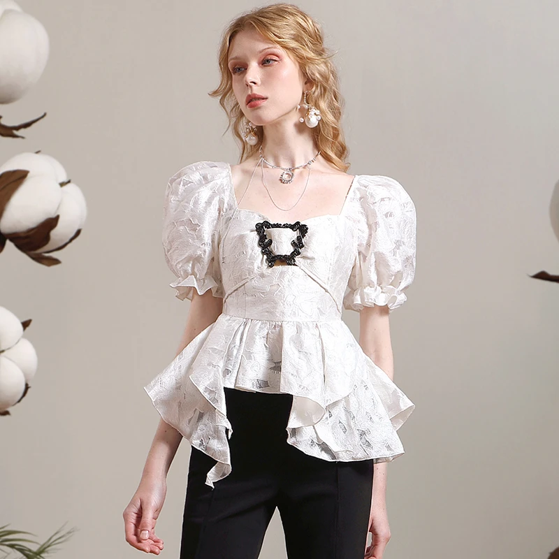 茬客气质感米色上衣女不规则荷叶边时尚通勤收腰显瘦短袖CM21404A