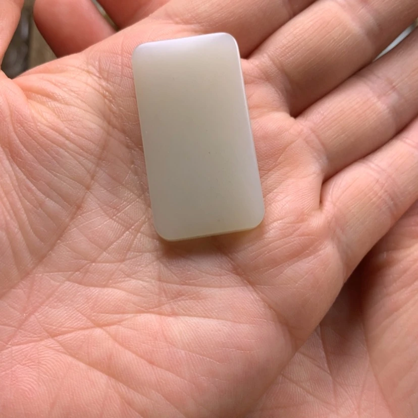 【闪购商品】和田玉颈饰未镶嵌时***者