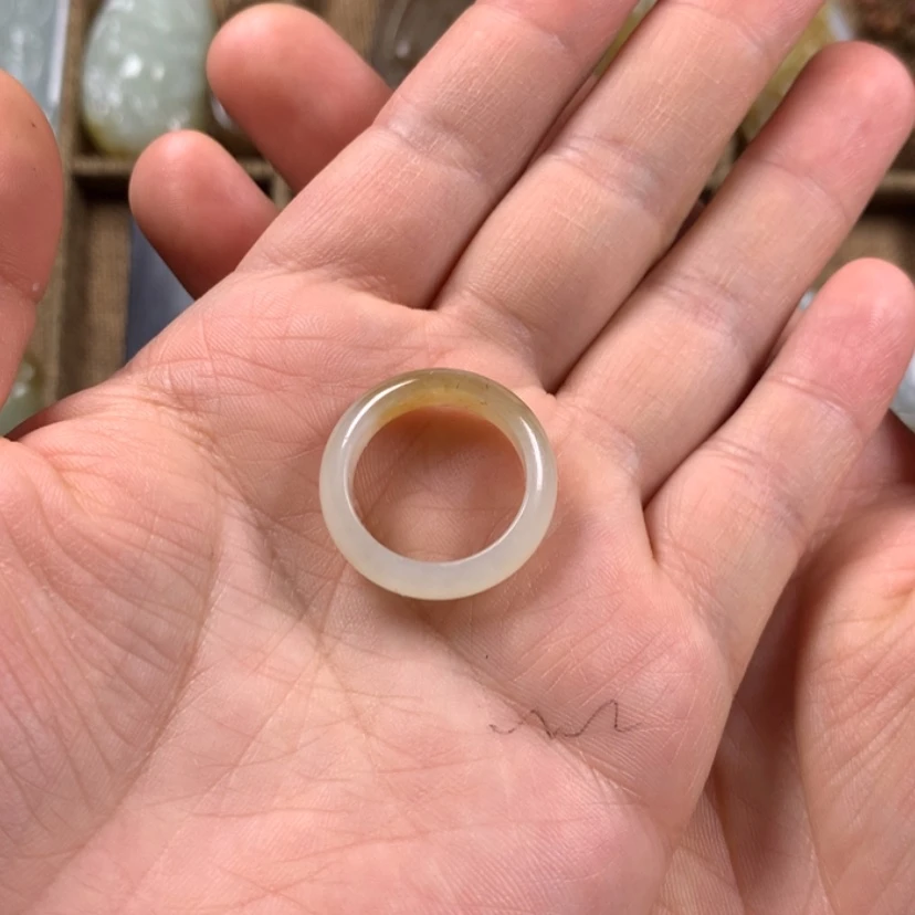 【闪购商品】和田玉（糖玉）戒圈未镶嵌羽***扬