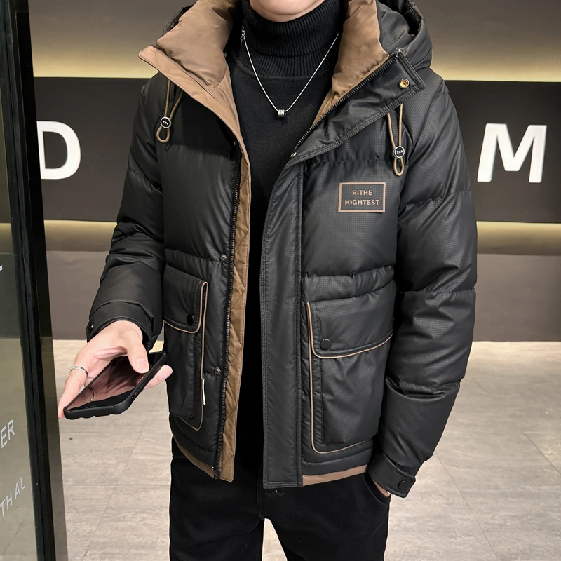 冬季加厚保暖抗冻户外羽绒服男款连帽插肩袖潮牌上衣白鸭绒蓬松度