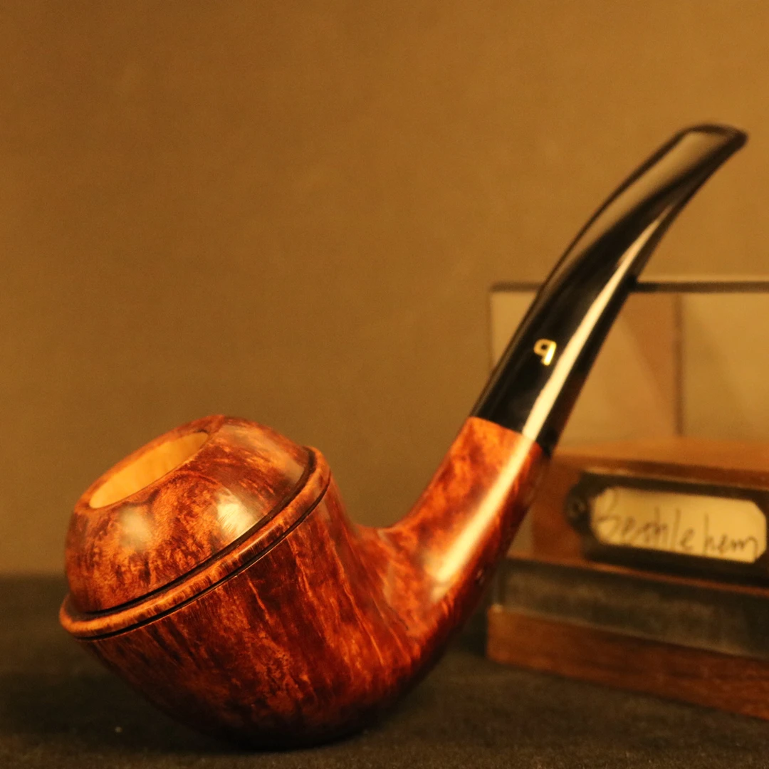 意大利马里奥·帕斯库奇手工金标PII级石楠木牛头烟斗