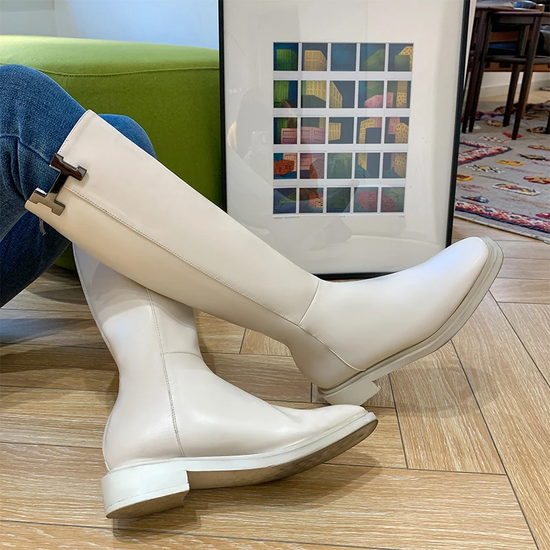 凯哥福利【卡罗尔靴】卡罗尔靴 浅色系才是冬日高级表达21110939