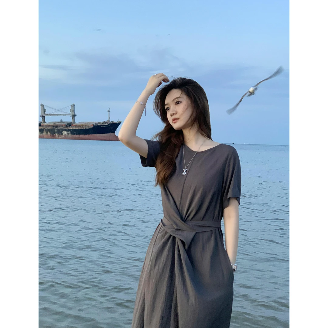 ED studio【早安悉尼】前片交叉绑带宽松版型连衣裙JLYQL2101