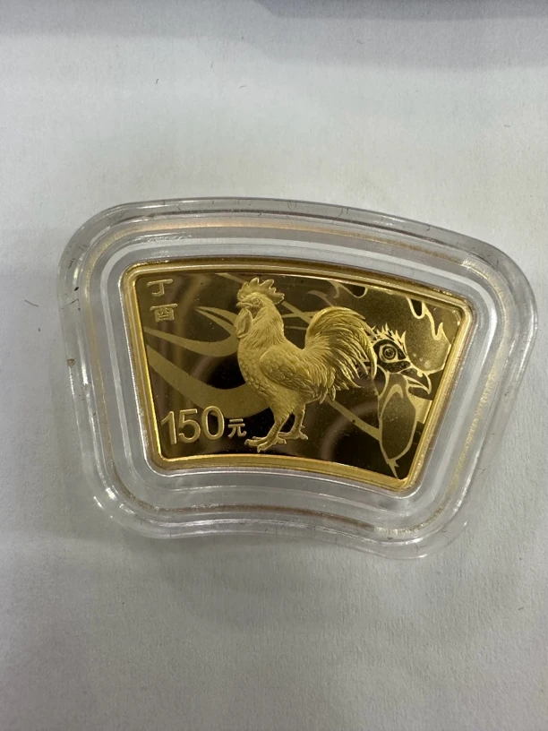 2017年生肖扇形鸡金币 有证无盒 纯金150元面值