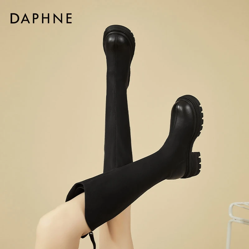 达芙妮厚底长靴女2025新款冬季增高V口长筒靴加绒保暖高筒骑士靴