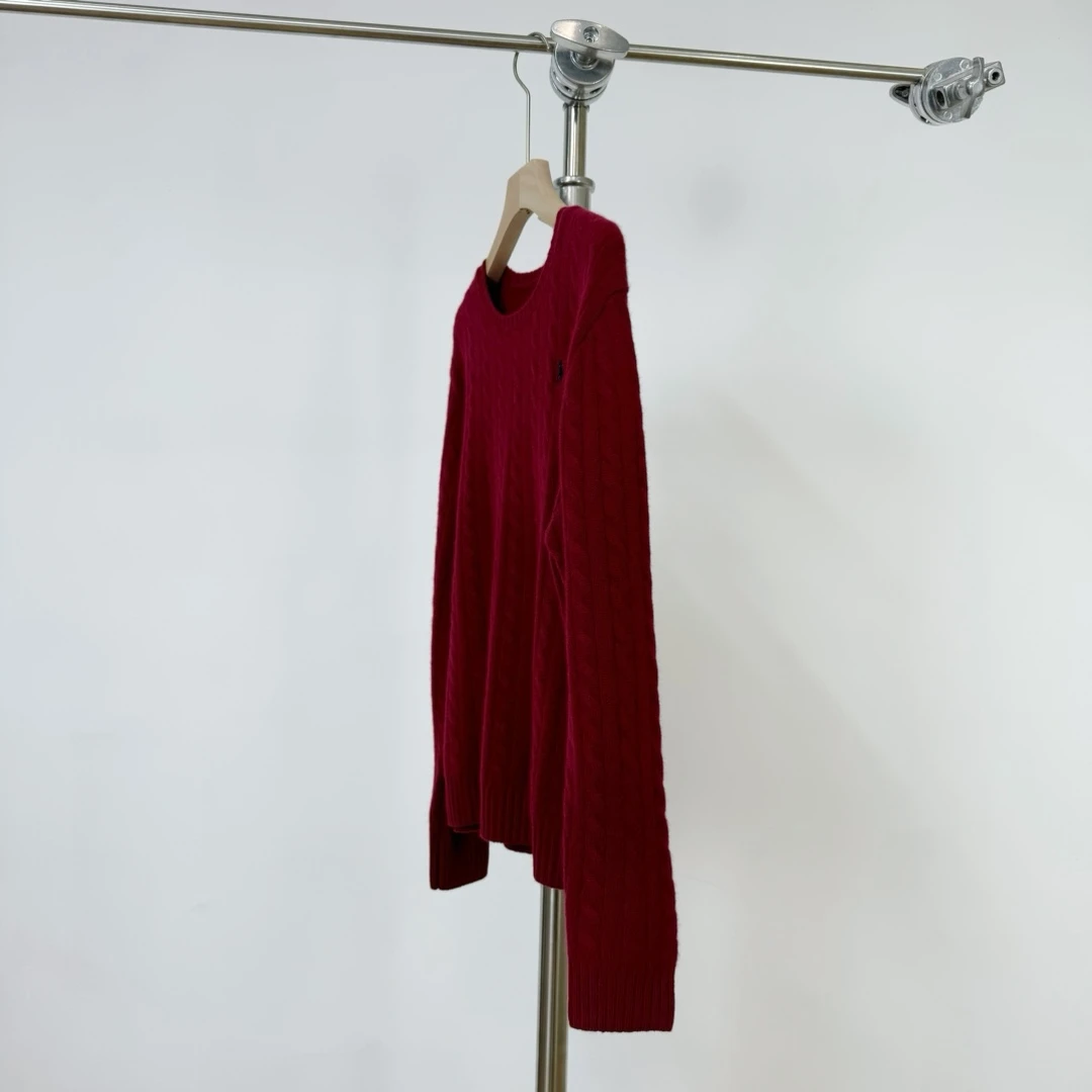 【若若美】M-0667秋冬轻奢小刺绣麻花圆领羊毛针织衫女百搭套头上衣