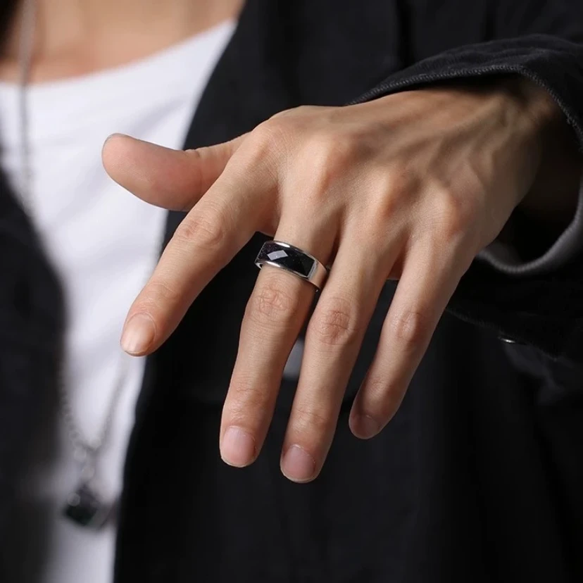 钛钢戒指 男士简约高级不掉色蓝沙戒指时尚百搭闪耀星空指环送礼