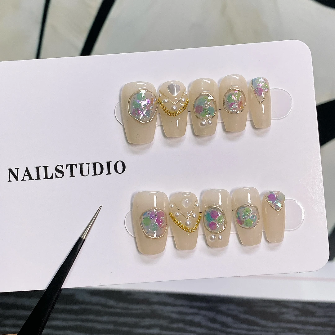 一场梦丨炫彩极光短款穿戴甲手工穿戴甲穿戴甲简约穿戴甲