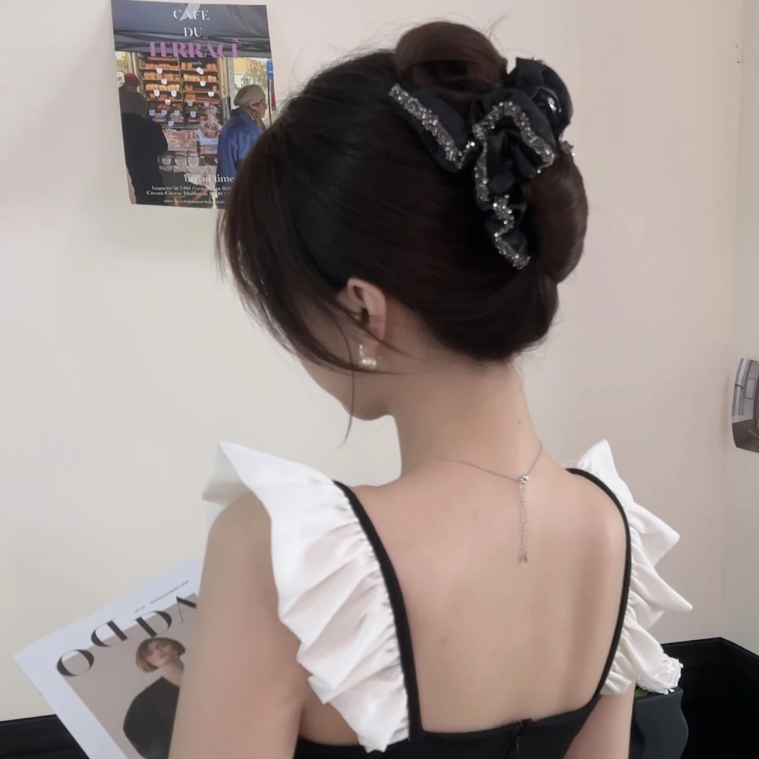 轻奢闪光褶皱繁星抓夹蓬松高级感百搭时尚鲨鱼夹夹子