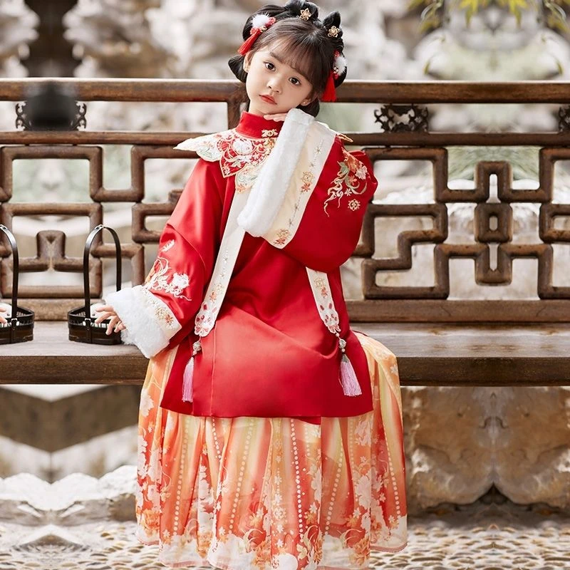 儿童汉服女童宝宝秋冬高端明制云肩古装中国唐装拜年新款女孩