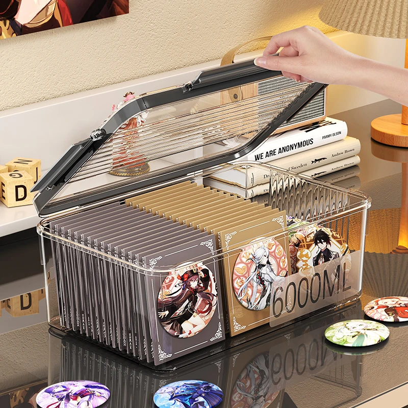 吧唧收纳盒亚克力透明置物架带盖密封防潮徽章周边谷子防尘展示盒