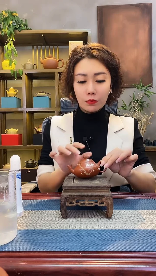 【闪购商品】紫砂茶壶胡小香赵庄朱泥小品海棠君德（森）