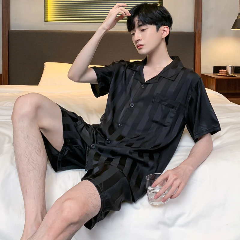 睡衣男士夏季夏天冰丝短袖短裤家居服男款仿真丝薄款黑色条纹套装