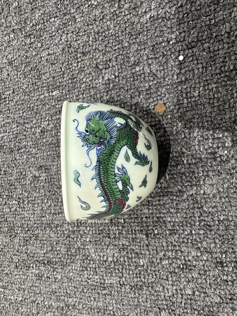 DC111陶瓷斗彩龙主人杯