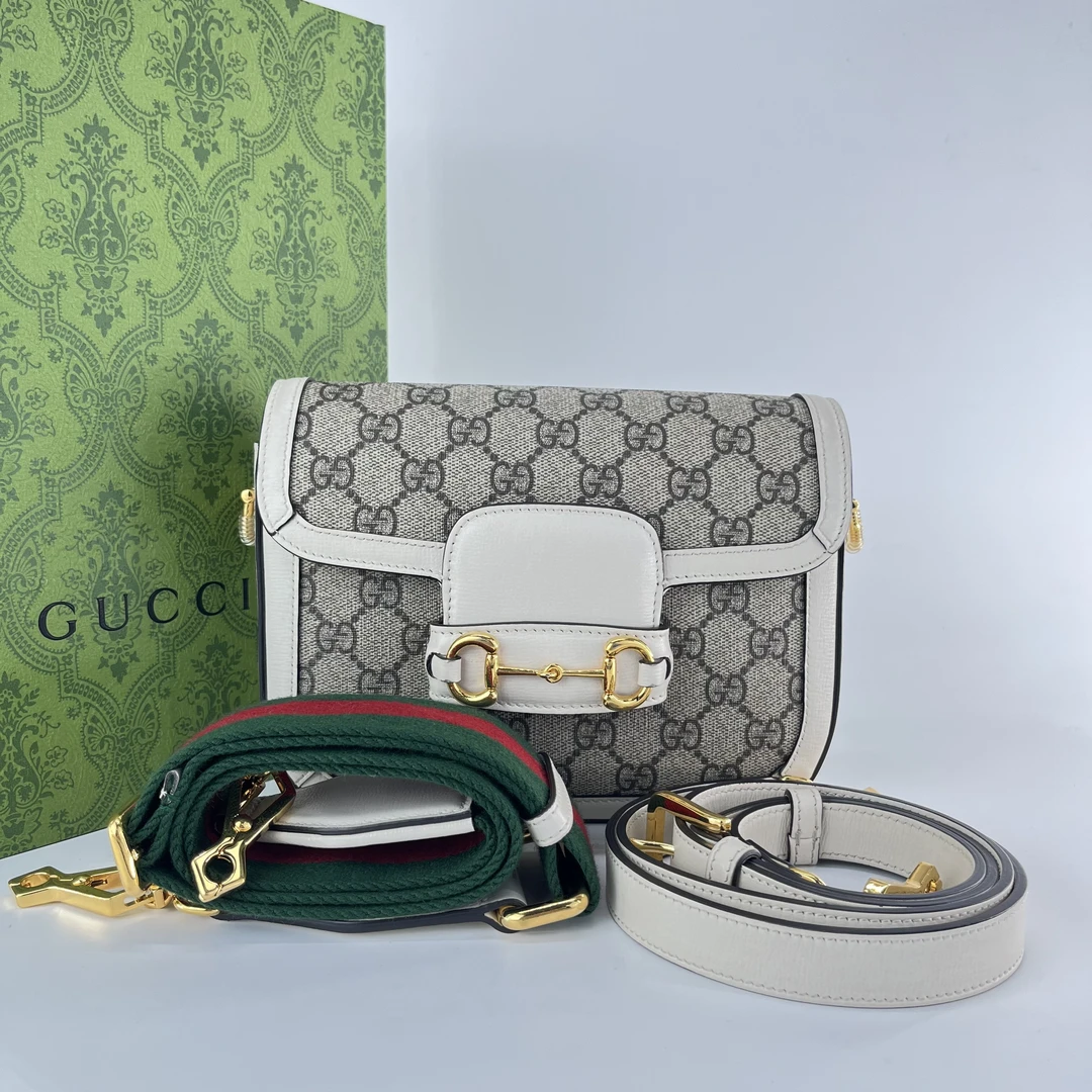 99新 GUCCI/古驰 古驰1955mini白色双肩带包