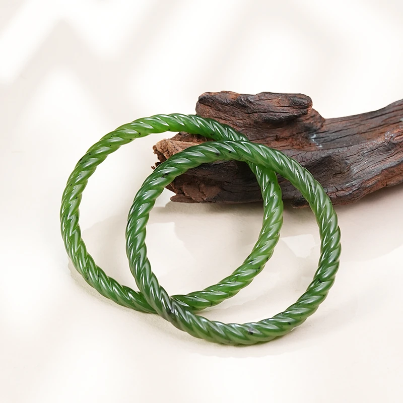 【鑫浩矿业】新疆和田玉-老矿碧玉麻花美人条手镯一条 多样性发一条