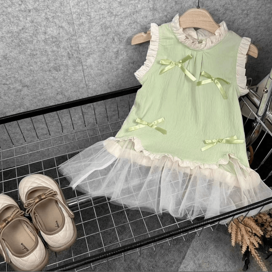 2024爆款女童韩版时尚蕾丝拼接蝴蝶结公主裙